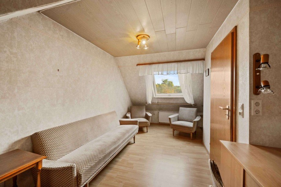 Schlafzimmer Reihenendhaus Markgr�ningen