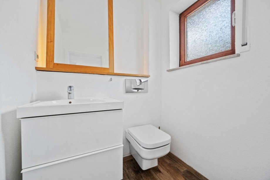 EG I WC Doppelhaush�lfte Simmozheim