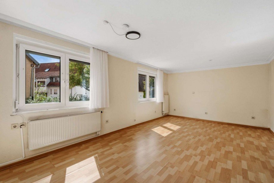 Wohnzimmer - original Einfamilienhaus Rutesheim