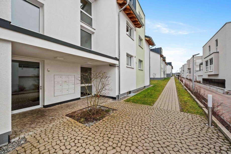 Hauseingang Dachgeschosswohnung G�rtringen