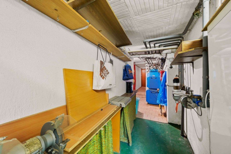 Keller Reihenendhaus Markgr�ningen