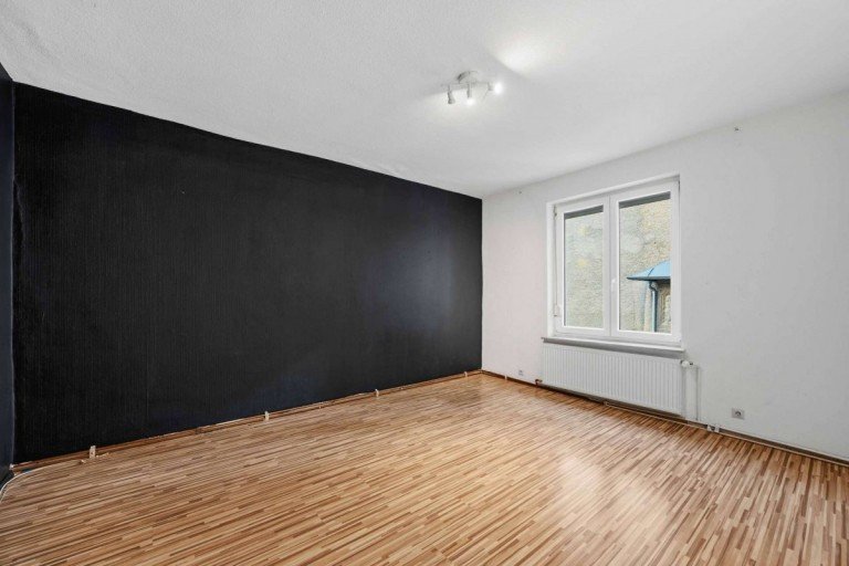 Zimmer Stuttgart Etagenwohnung Charmante 3-Zimmer-Altbauwohnung mit Balkon im begehrten Stuttgart-West